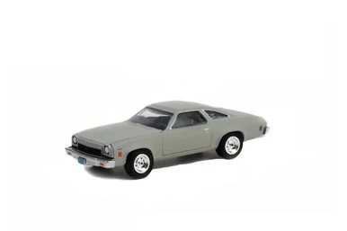 2011 Chevy Chevelle Malibu, Drive - Greenlight 44930C/48 - 1/64 Scale Diecast Model Toy Car 3 2011 Chevy Chevelle Malibu, Drive - Greenlight 44930C/48 - 1/64 Scale Diecast Model Toy Car