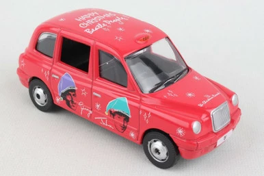 The Beatles London Taxi Christmas, Red - Corgi CG85933 - 1/36 Scale Diecast Model Toy Car 3 The Beatles London Taxi Christmas, Red - Corgi CG85933 - 1/36 Scale Diecast Model Toy Car